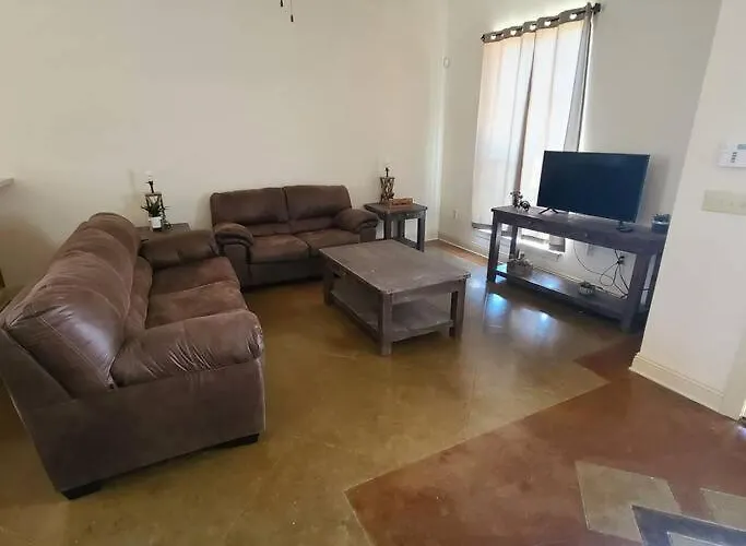 Chateau 6