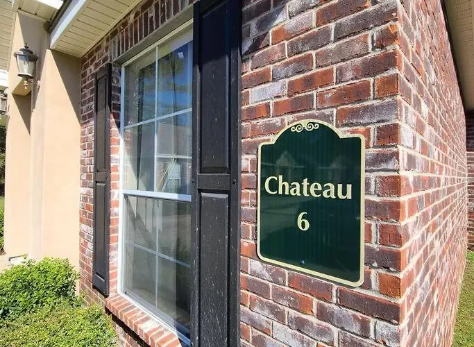 Chateau 6